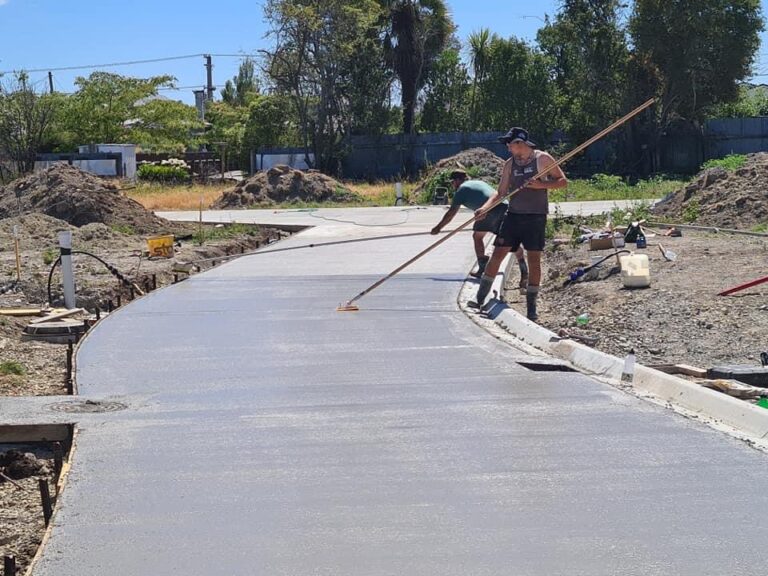 concreting driveway